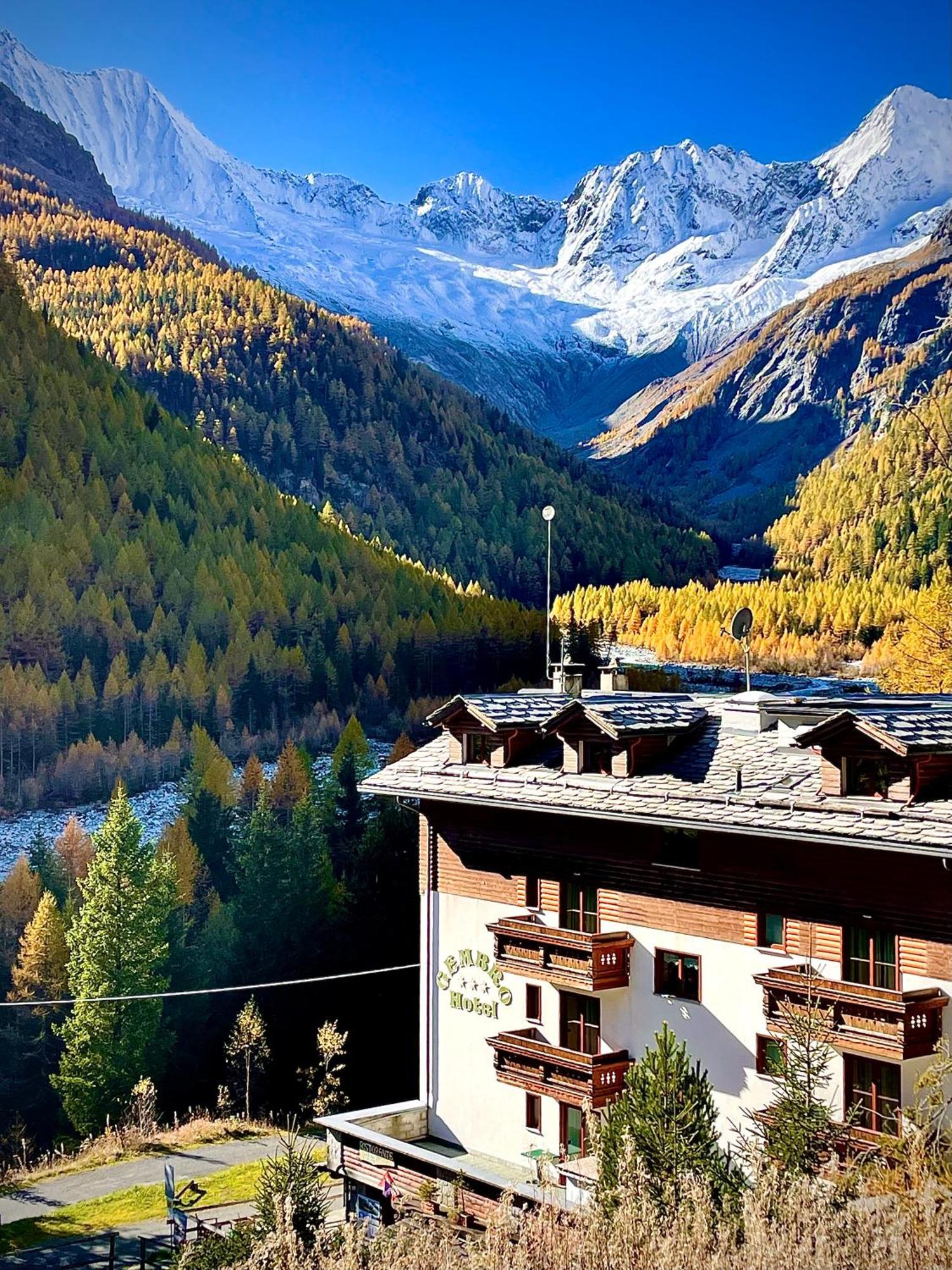Hotel Gembro К'єза-ін-Вальмаленко Екстер'єр фото