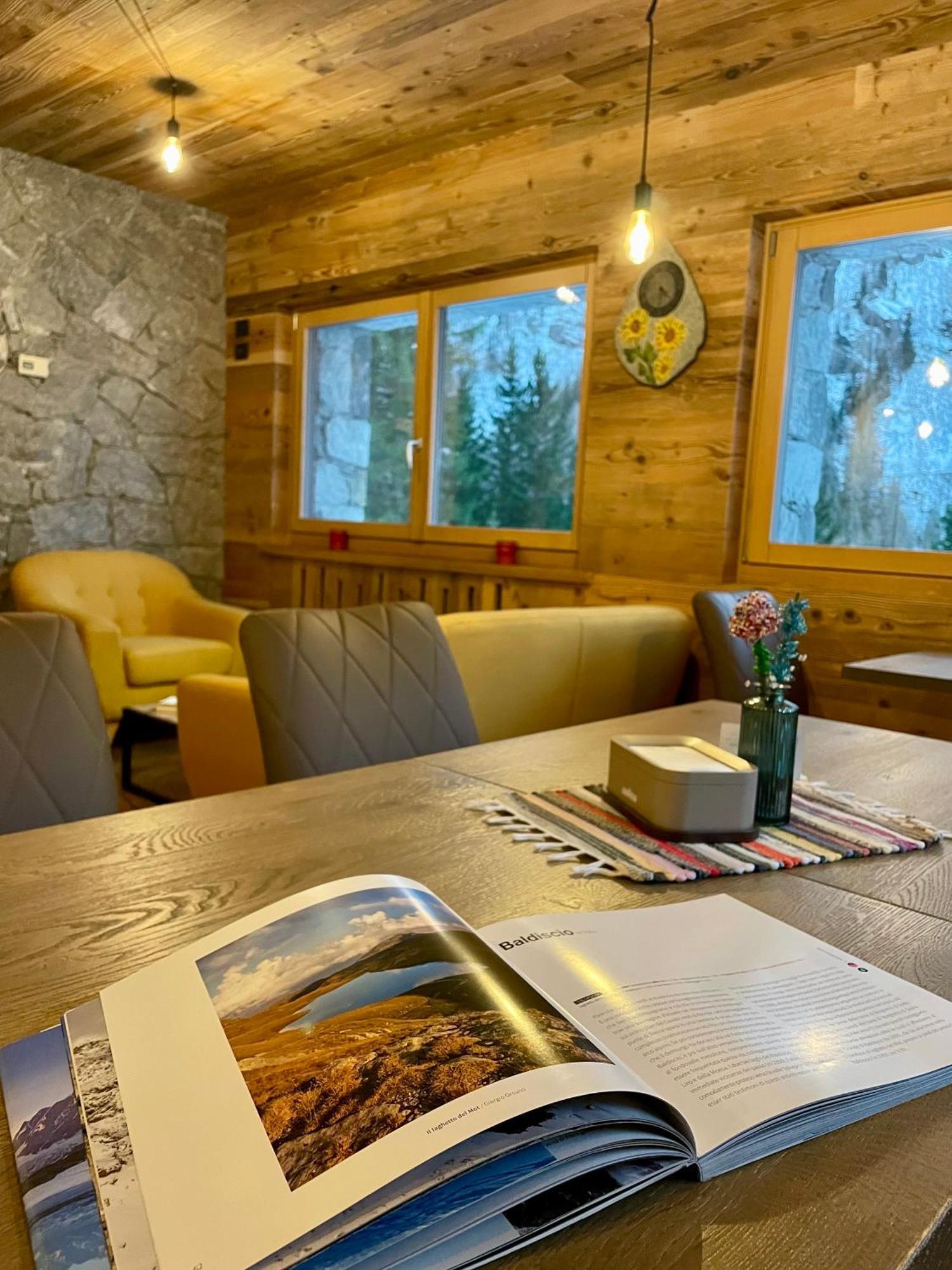 Hotel Gembro К'єза-ін-Вальмаленко Екстер'єр фото